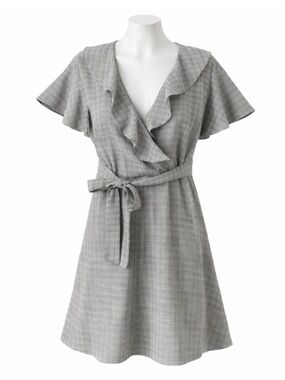 Size 6 DKNY Women’s Flutter‎ Sleeve Wrap Dress Grey Plaid Fit Flare Belted